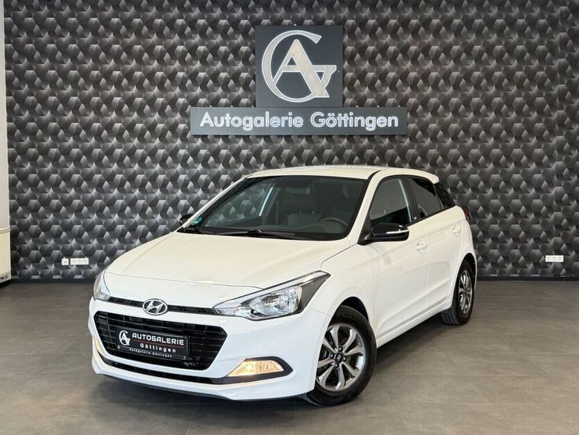 i20