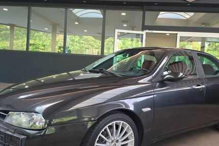 Alfa Romeo 156 124.400 km 8.950 &euro; Göttingen 37081