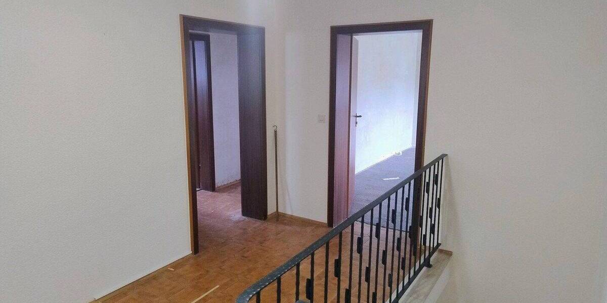Bungalow Bad Sooden-Allendorf Allendorf - 6 Zimmer, 200 m&sup2;, 275.000&euro; | Angebot:26805701