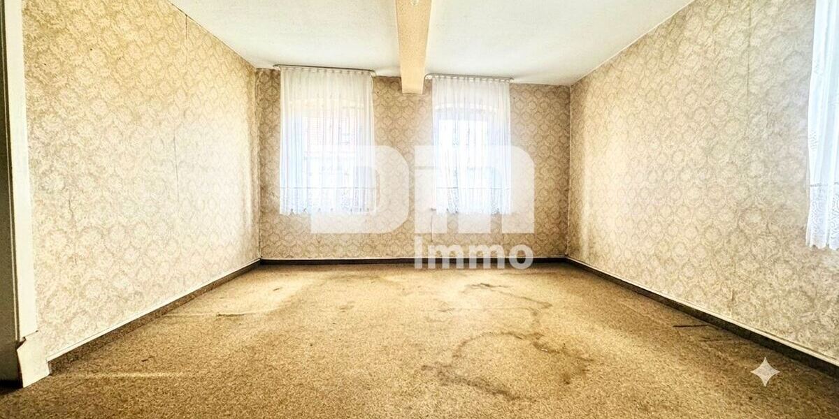 Großzügiges Einfamilienhaus mit moderner Heizung + Kachelofen in Arenshausen - Einfamilienhaus Arenshausen | Angebot:27055117