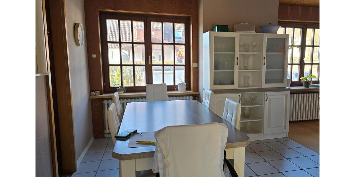 Hochparterre Neu-Eichenberg Eichenberg - 4 Zimmer, 112 m&sup2;, 1.075&euro; | Angebot:26134400