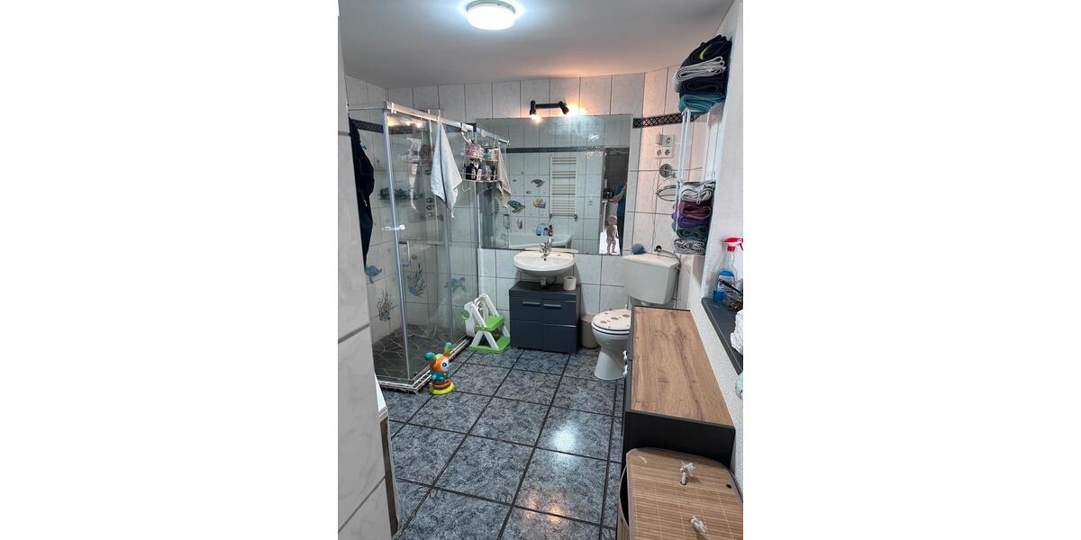 Doppelhaushälfte Bodenfelde - 5.5 Zimmer, 150 m&sup2;, 130.000&euro; | Angebot:26225899