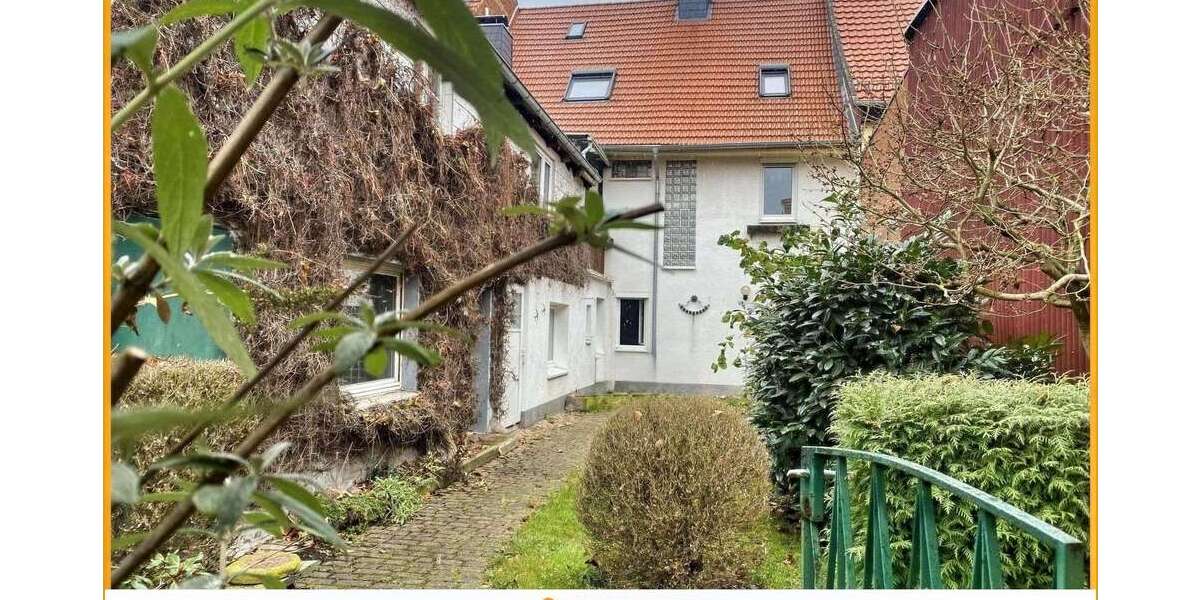 Haus zum Kaufen in Dransfeld 198.000 € 230 m² 8 zimmer