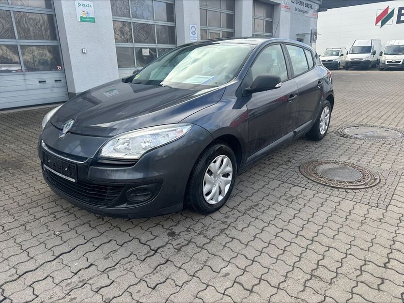 Renault Megane 130.000 km 4.850 € Göttingen 37081