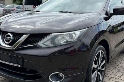 Nissan Qashqai 211.592 km 8.700 &euro; Göttingen 37081