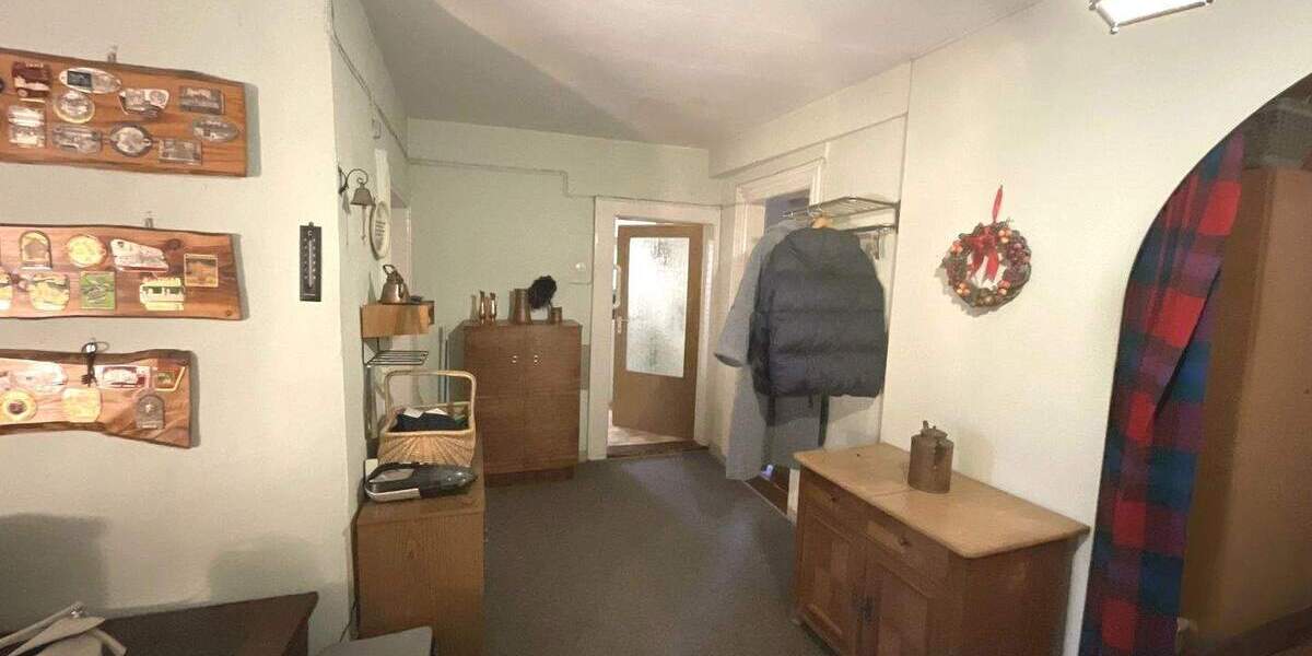 Mehrfamilienhaus, Wohnhaus Bad Sooden-Allendorf Allendorf - 8 Zimmer, 203 m&sup2;, 95.000&euro; | Angebot:25670851