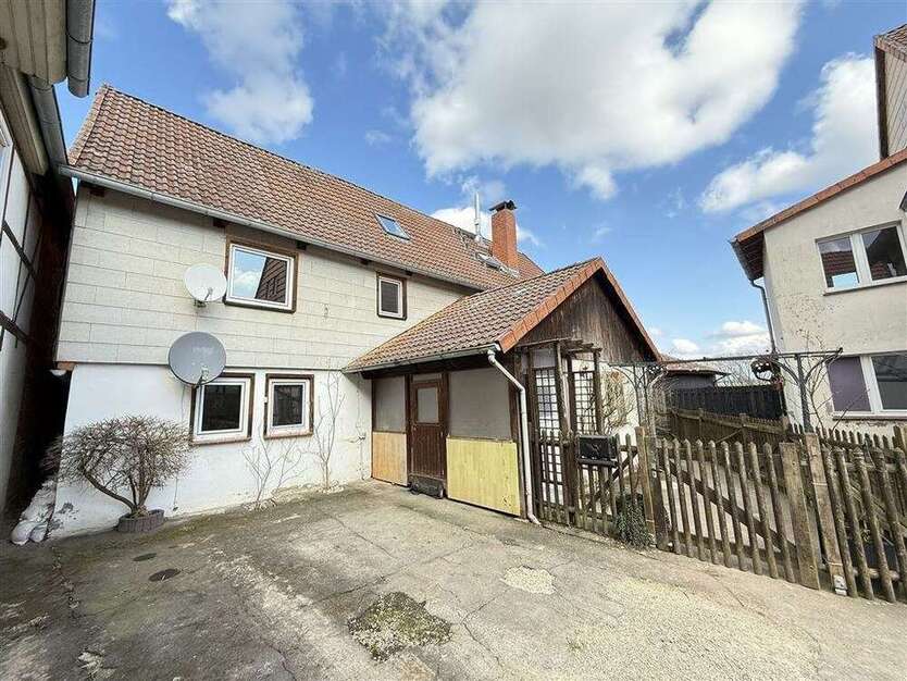 Haus zum Kaufen in Gleichen , Kr Göttingen 199.000 € 201.56 m²