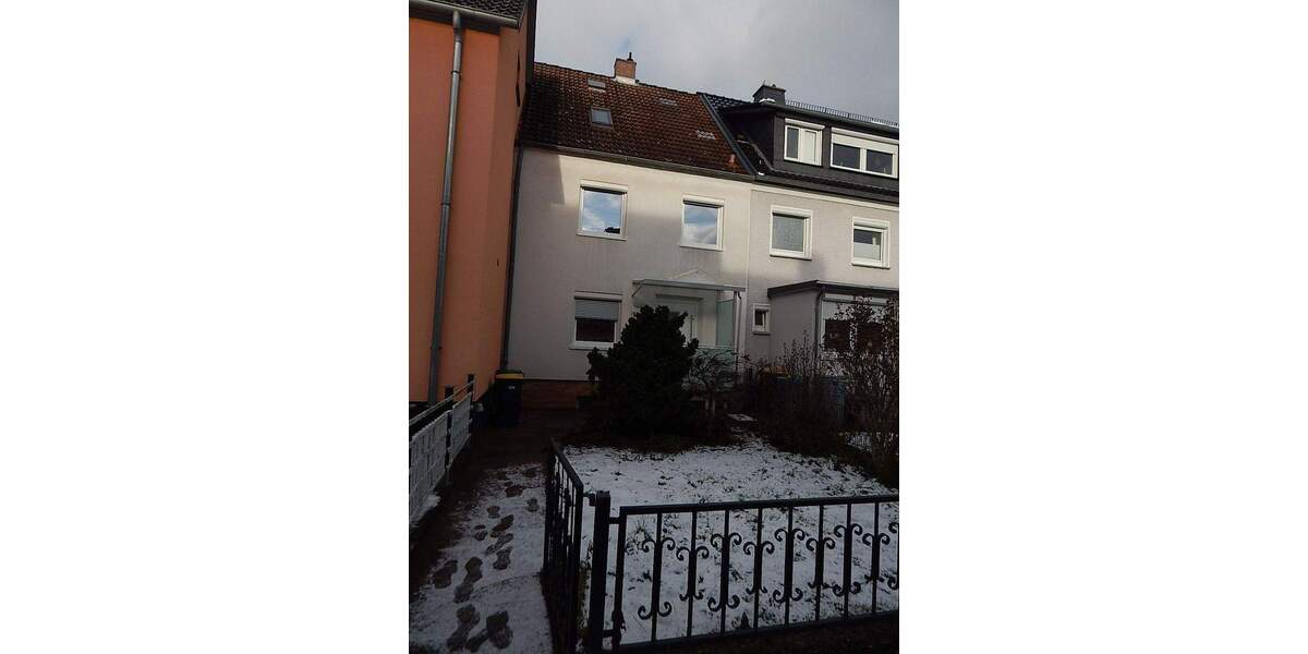 Reihenmittelhaus Göttingen Grone - 6 Zimmer, 112 m&sup2;, 1.600&euro; | Angebot:24874388
