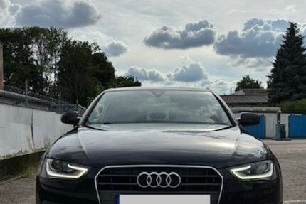Audi A4 113.500 km 12.900 € Göttingen 37085