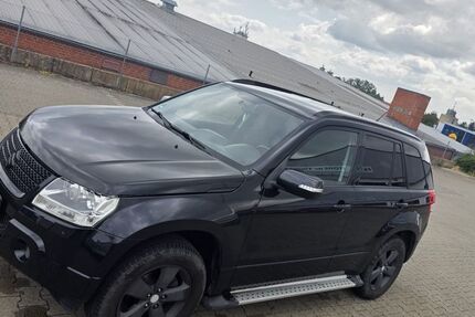Suzuki Grand Vitara 199.800 km 4.300 &euro; Rosdorf 37124