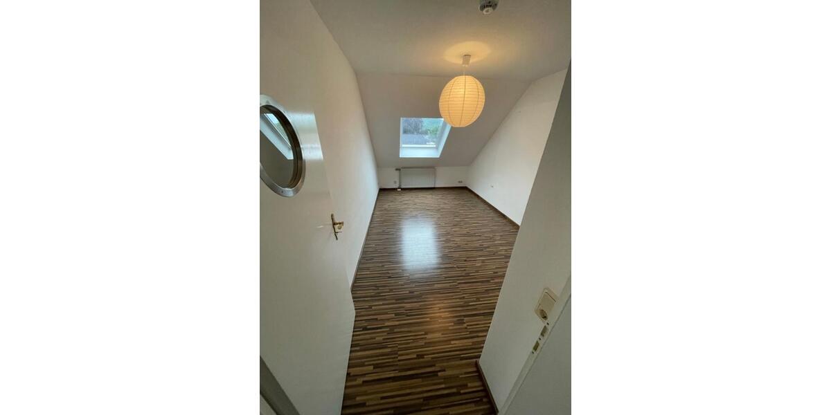 Maisonettenwohnung Dransfeld - 4 Zimmer, 120 m&sup2;, 990&euro; | Angebot:25613508