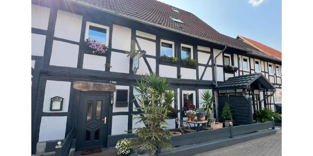 Einfamilienhaus Kalefeld - 11 Zimmer, 202 m&sup2;, 189.500&euro; | Angebot:26840784