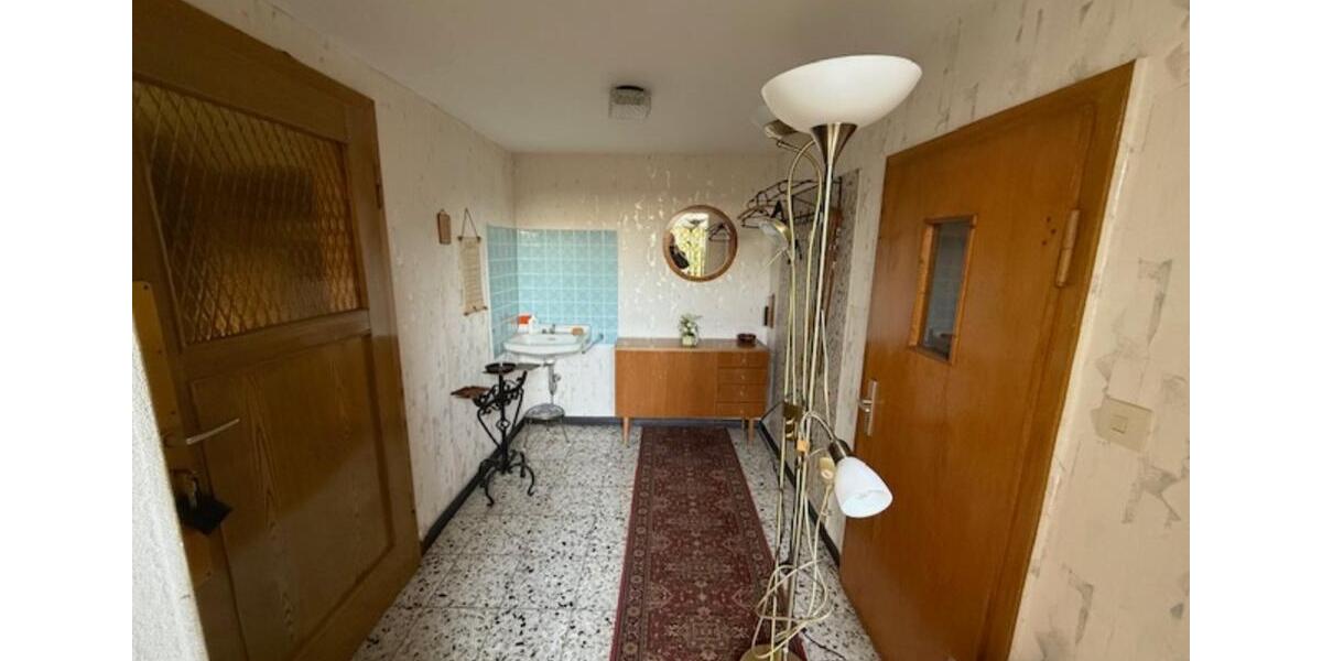 Etagenwohnung Gieboldehausen - 5.5 Zimmer, 245 m&sup2;, 1.250&euro; | Angebot:24442413