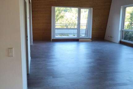 Wohnung zum Mieten in Göttingen 1.944,36 € 176.76 m² 4 zimmer