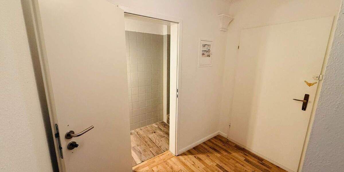 Etagenwohnung Northeim - 3 Zimmer, 81 m&sup2;, 159.000&euro; | Angebot:25610901