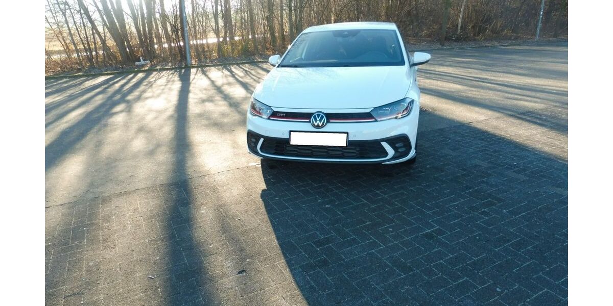 VW Polo 8.900 km 23.950 &euro; Hardegsen,nähe A7 37181
