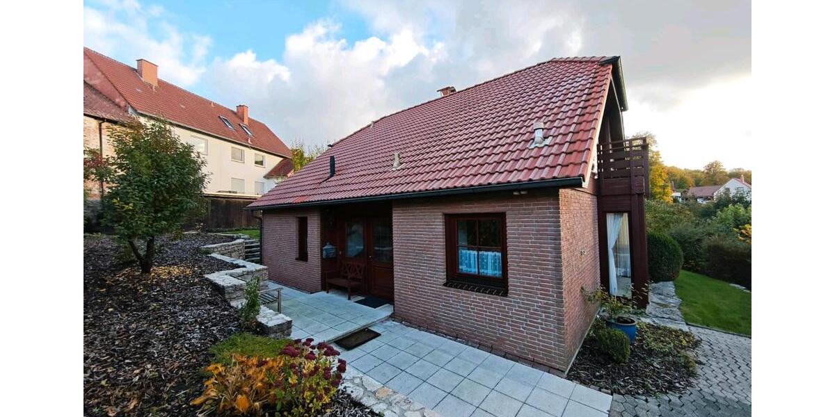 freistehendes Einfamilienhaus, 150 qm Wf. mit traumhaftem Garten 5 zimmer