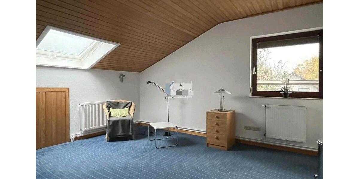 Dachgeschoßwohnung Dransfeld - 3 Zimmer, 83 m&sup2;, 750&euro; | Angebot:26460038