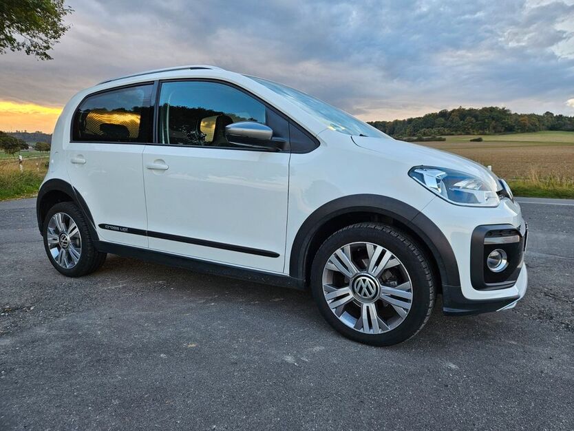 VW up! 29.480 km 11.999 € Friedland 37133
