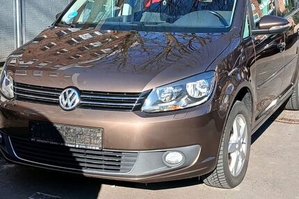 VW Touran 177.000 km 7.590 &euro; Göttingen 37077