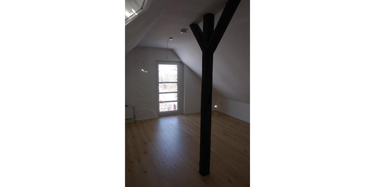 Dachgeschoßwohnung Rosdorf - 2 Zimmer, 42 m&sup2;, 699&euro; | Angebot:25655104