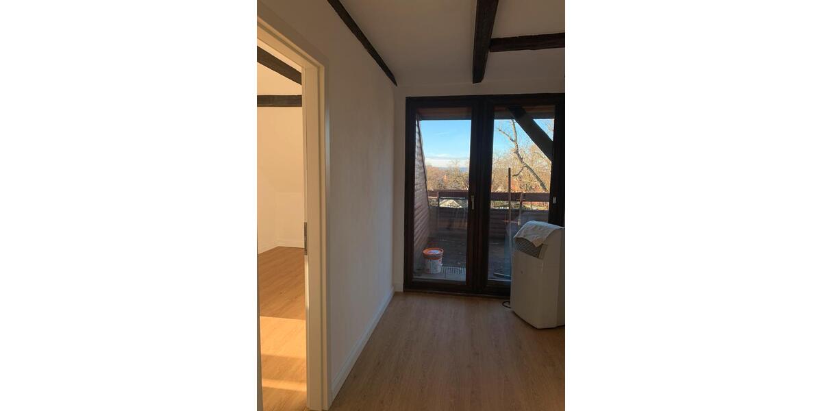 Dachgeschoßwohnung Göttingen Oststadt - 2.5 Zimmer, 105 m&sup2;, 1.200&euro; | Angebot:25455585