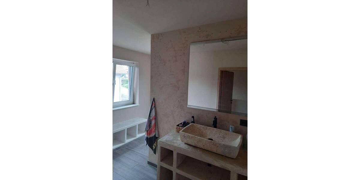 Einfamilienhaus Hilkerode Hilkerode - 8 Zimmer, 196 m&sup2;, 380.000&euro; | Angebot:25692894