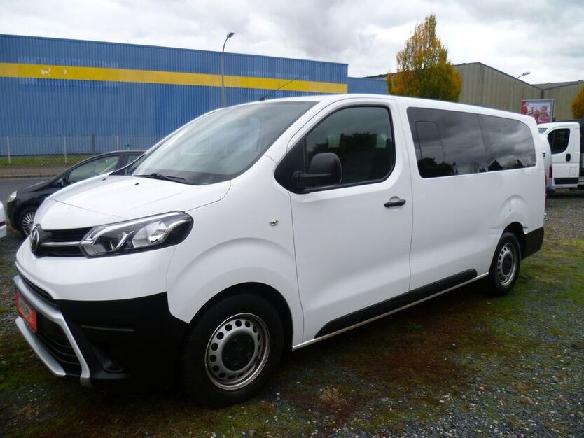 Proace Max