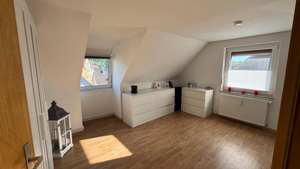 Dachgeschoßwohnung Hann. Münden - 2 Zimmer, 85 m&sup2;, 850&euro; | Angebot:26392522