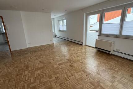 Wohnung Bovenden - 3 Zimmer, 117 m&sup2;, 950&euro; | Angebot:24754515