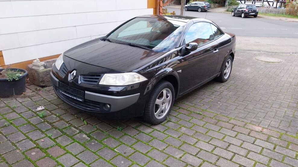 Renault Megane 178.000 km 2.499 € Hann. Münden 34346