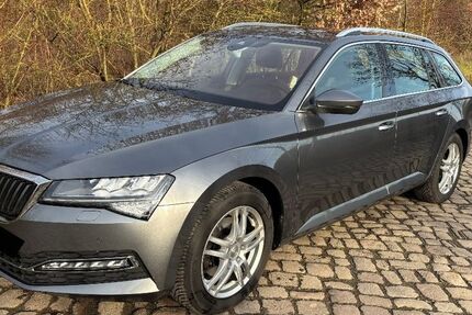 Skoda Superb 88.500 km 24.500 € Moringen 37186