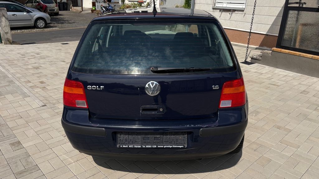 VW Golf 123.177 km 2.800 &euro; Bovenden 37120