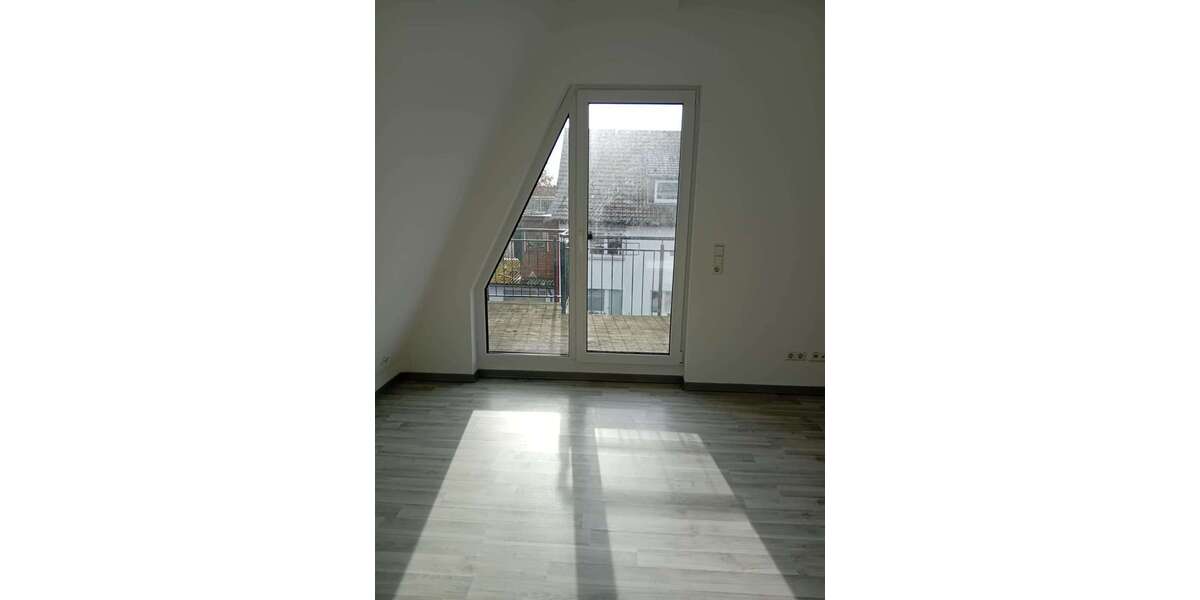 Etagenwohnung Rosdorf - 2 Zimmer, 63 m&sup2;, 700&euro; | Angebot:25717163