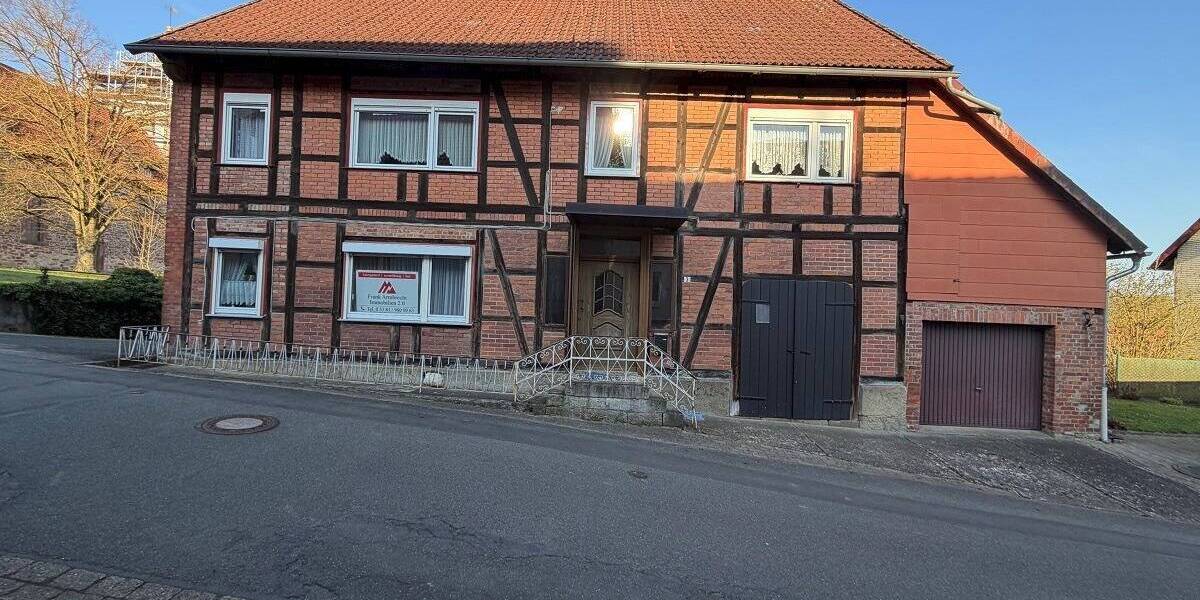Mehrfamilienhaus, Wohnhaus Kalefeld Willershausen - 8 Zimmer, 189 m&sup2;, 58.000&euro; | Angebot:26187964