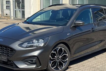 Ford Focus 238.587 km 9.900 &euro; Göttingen 37077