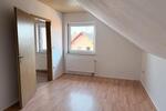 Dachgeschoßwohnung Rosdorf - 4 Zimmer, 120 m&sup2;, 600&euro; | Angebot:25406403