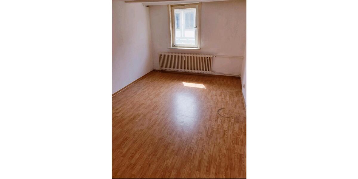 Etagenwohnung Witzenhausen - 4 Zimmer, 104 m&sup2;, 990&euro; | Angebot:26677534