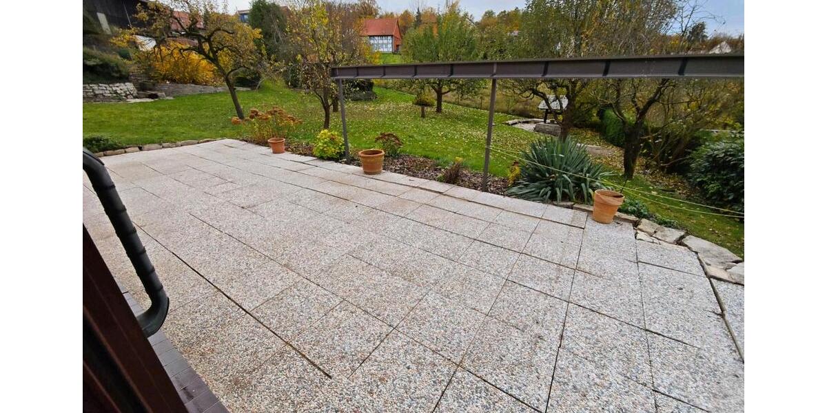 freistehendes Einfamilienhaus, 150 qm Wf. mit traumhaftem Garten 5 zimmer