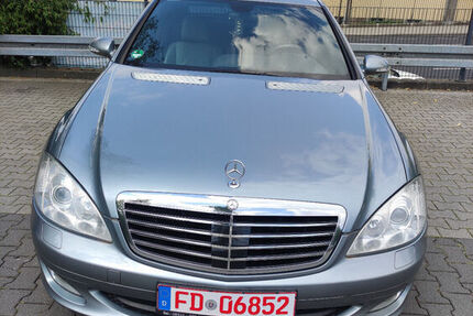 Mercedes S 320