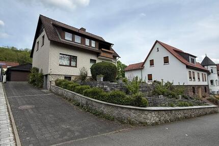 Haus Hardegsen - 4 Zimmer, 165 m&sup2;, 349.000&euro; | Angebot:26522589