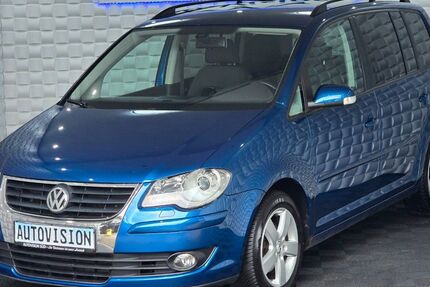 VW Touran 247.000 km 5.950 € Herzberg am Harz 37412