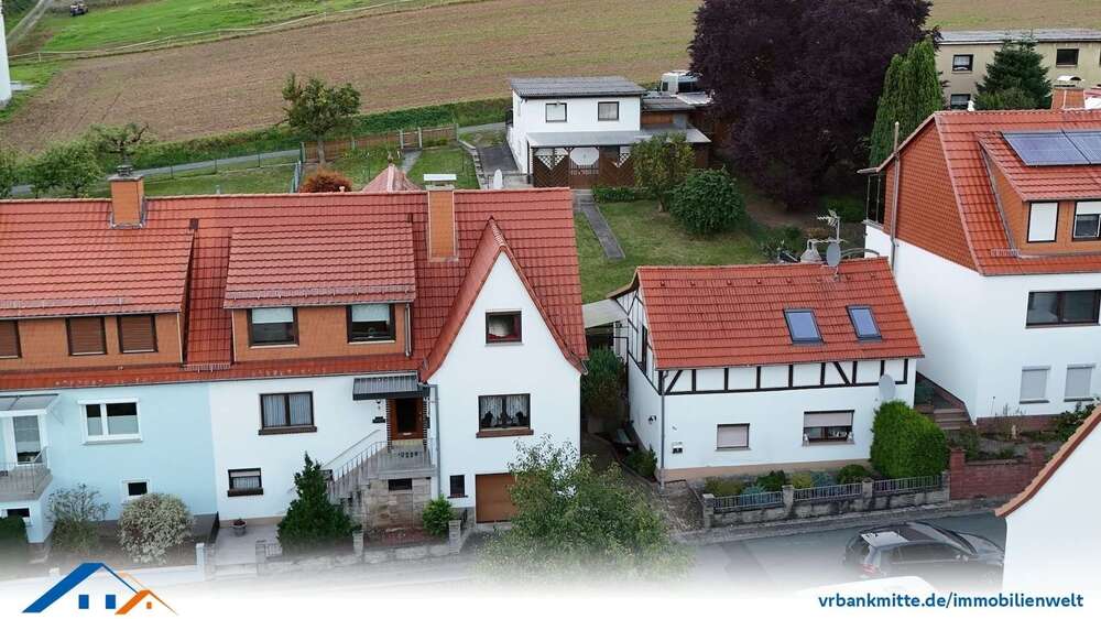 Einfamilienhaus Witzenhausen Hundelshausen - 8 Zimmer, 164 m&sup2;, 176.000&euro; | Angebot:24984722