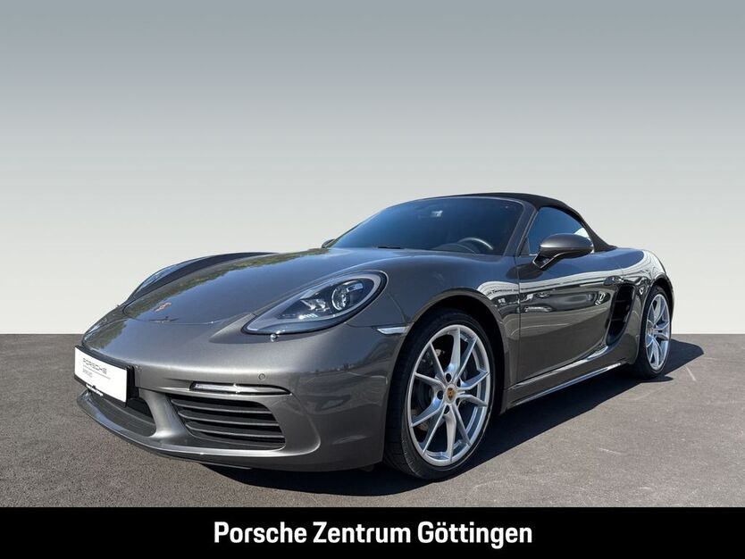 Porsche Boxster 17.836 km 74.400 € Göttingen 37077