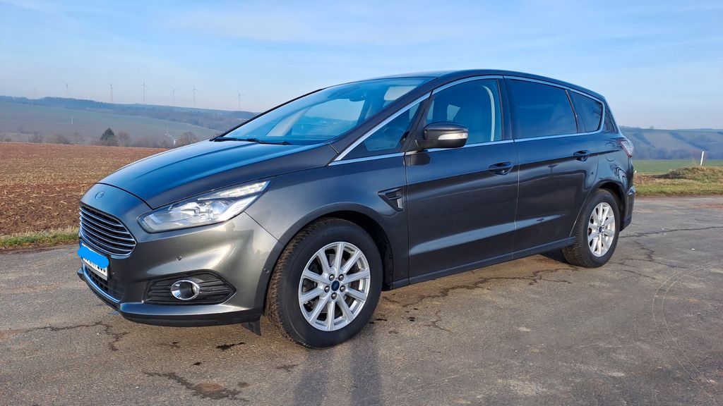 Ford S-Max 233.100 km 8.900 &euro; Reinholterode 37308