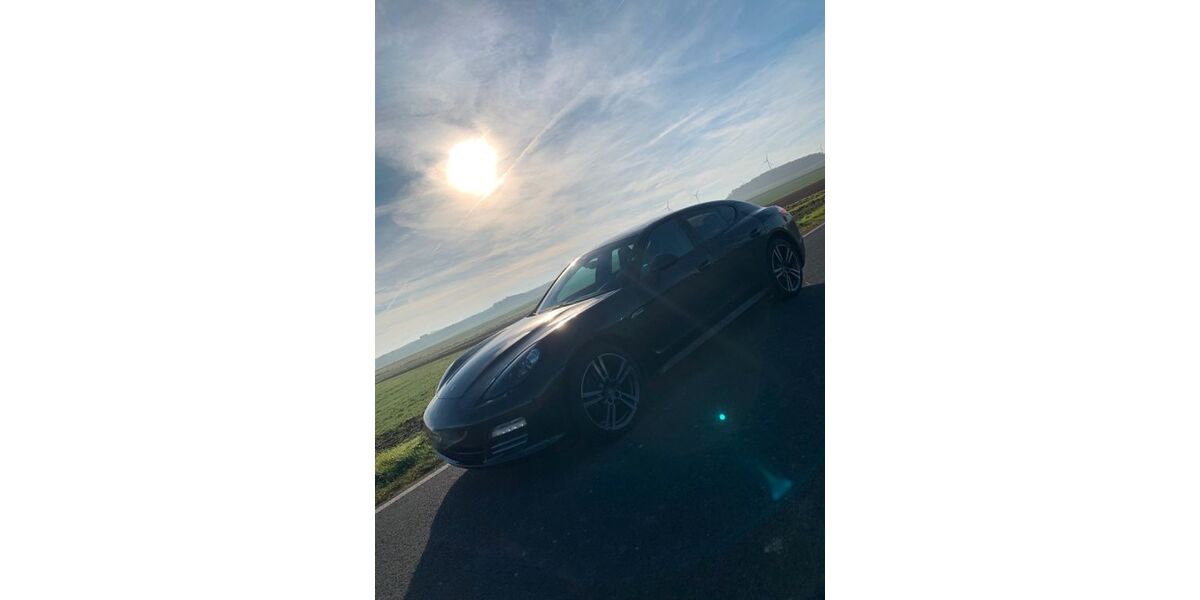Porsche Panamera 139.890 km 38.490 &euro; Beienrode bei Göttingen 37130