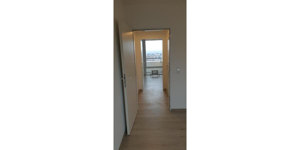 Etagenwohnung Göttingen Oststadt - 4 Zimmer, 79 m&sup2;, 99.000&euro; | Angebot:27426776