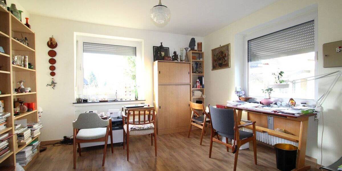 Mehrfamilienhaus, Wohnhaus Kalefeld - 8 Zimmer, 150 m&sup2;, 350.000&euro; | Angebot:26118112