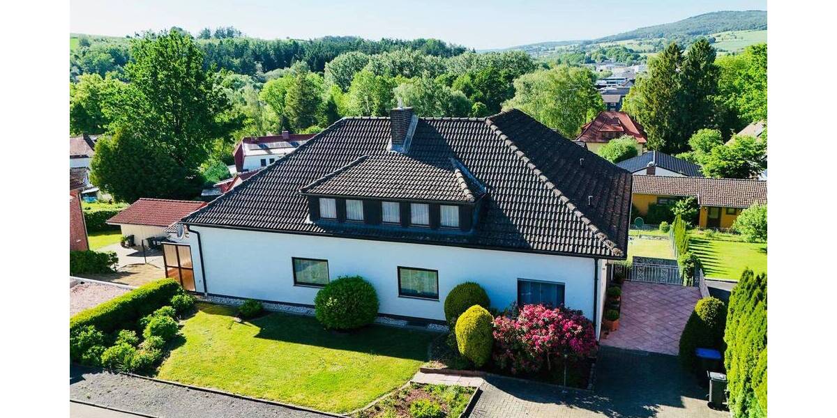 Einfamilienhaus Uslar - 9 Zimmer, 276 m&sup2;, 320.000&euro; | Angebot:26912928