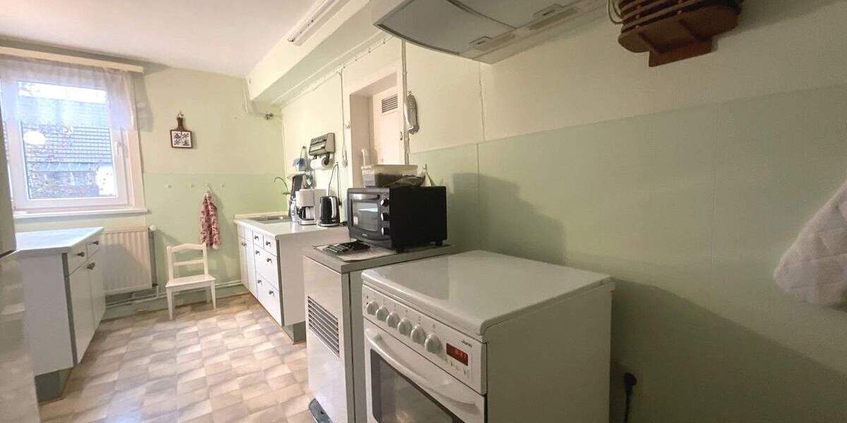 Mehrfamilienhaus, Wohnhaus Bad Sooden-Allendorf Allendorf - 8 Zimmer, 203 m&sup2;, 95.000&euro; | Angebot:25670851